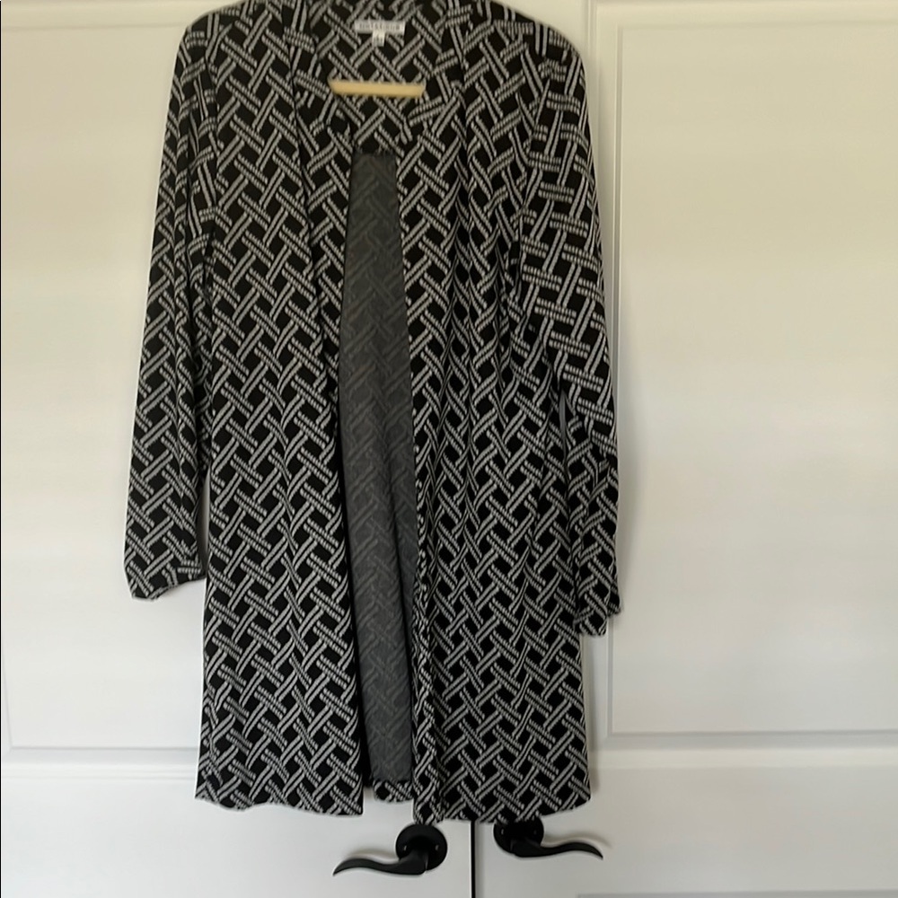 Black and White Patterned Open Cardigan